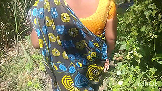 Indian Tamil Priyanka Housewife Outdoor Sex