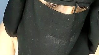 Sensual beauty shares bondage closeup passionate homemade moments