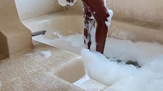 Play with Me in the Bath Tub