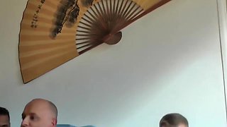 une sexagenaire addict a la baise en pluralité