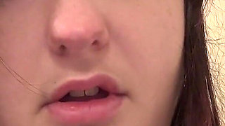 Daily Pee Diary: Desperately Needing to Pee in the Morning: Measuring Urine Output for 3 Days: Pee Diary 1: Bootyful Bella B