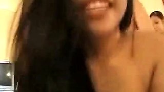 FILIPINA BAR GIRL Jas Fucks in front of friends