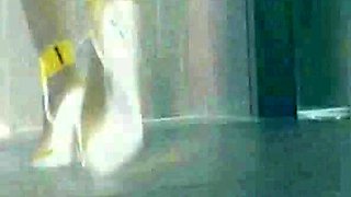 Amateur hottie solo masturbation