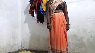 Hindi Village Sex Bhabhi Sari Me