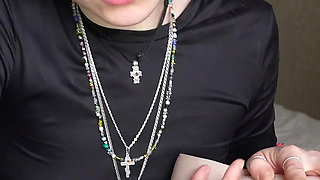 Masturbation. What's Right, What's Wrong, and What's 100% Guaranteed to Bring Her to Orgasm?