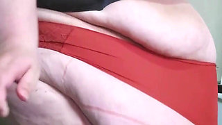 SSBBW Giantess Walking in Tight Red Panties