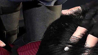 Jill Valentine Helps Ada Wong Have a Threesome