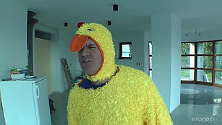 18-Year-Old Mary Monroe Gets An Anal Creampie in POV