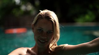 EuropeMaturE Blonde Chubby Lexie Solo Masturbation