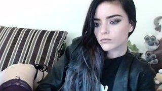 Hot amateur webcam teen masturbates for their fans