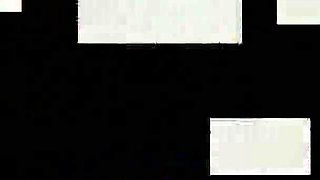 Latinas Golden Shower