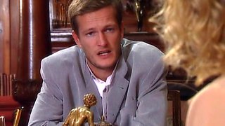 Dora Venter Rides on a Big Dick While Rubbing Her Clit for an Orgasm - Private Porn Sex Videos