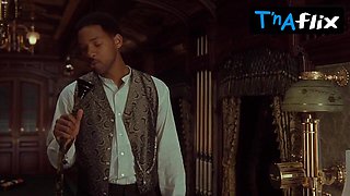 Salma Hayek Booty, Milk cans Gig in Wild Wild West