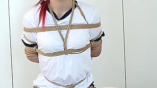 Girlfriend Restrains and Punishes the Game: Keep Squatting, and if You Fail, Get Spanked