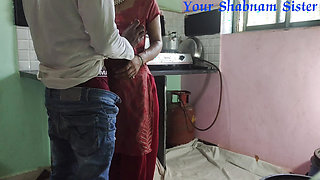 My friend's sister was alone at home, it was a lot of fun fucking her juicy pussy (clear Hindi)