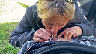 BLOWJOB IN THE CAR - I WANT TO SUCK YOUR COCK HERE AND NOW,