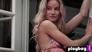 Puny blond Roxy Shaw passion posing