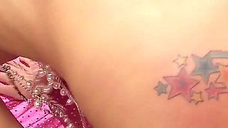 Skinny girl Cassidy Morgan seduce to fuck after first spring break party