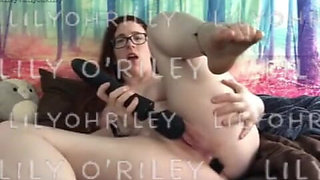 Sensual Squirting in Wolford Stockings, Njoy Wand, Big Clit Redhead