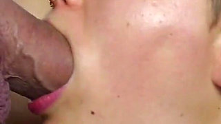 Hairy Pussy Girl Sucks! Licking Pussy!