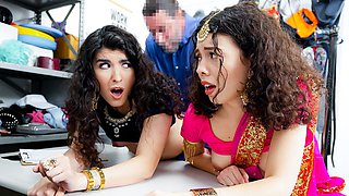 Nikki and Satine decide to cooperate with Jack