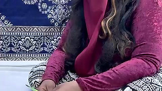 Student ne teacher ko late hone par choda