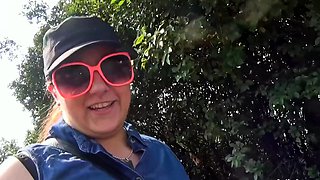 Short and thick brunette outdoor pising and public flashing