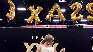 Blonde babe scarlet solo webcam