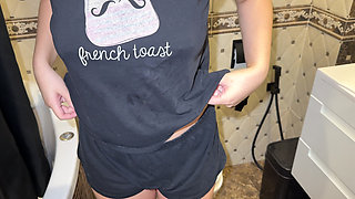 A Close-up Pissing Collection! Various Panties, Unshaven and Shaved Pussies!