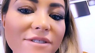 Sexy hottie Anetta Keys enjoys a solo toy masturbation