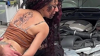 She Wants to Pay in Kind so I'm Blowing Her Ass off in My Garage!
