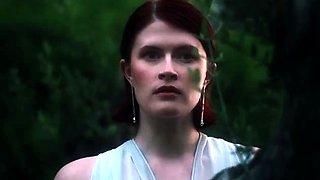 Top Fetish Sexy Busty Brunette MILF