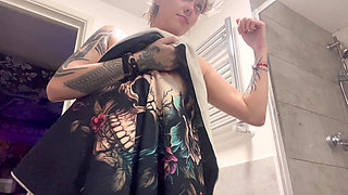 Giantess Tiny Man Watches Wash and Wank