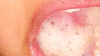 Her First Blowjob!! Amateur Teenager.