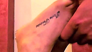 Sheela Sinner Foot Worship Barefoot Kissing Smelling Foot Fetish Socks Smelling