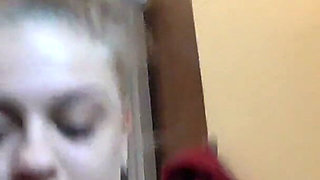 The toilet was so dirty I can`t pee there!