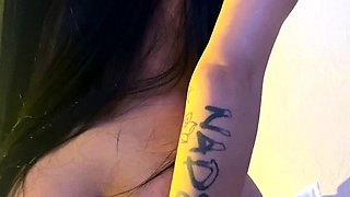 Cute amateur webcam teen girl toying pussy on webcam