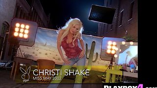 Nikki Leigh and arousing babe posed outdoor