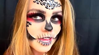 Goddess Roxy - Halloween Body Worship