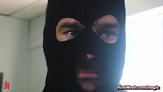 Husband punishes ebony mommy in fantasy
