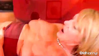 Hd video with delicious Sam Bourne and Amy Goodhead from Aged Love