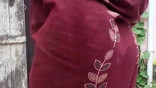 Slinky rossyyy shares passionate big tits sexy close up