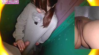 Fragile Heiress Heat as the Natural Rich Beauty Offers Warm Mouth Support Inside a Risky Temporary Booth