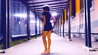 Wyld Yasmin Dancing and Flashing Herself in Public