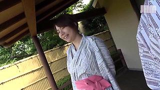 Resort Escape with Rin, a 32-year-old Married Woman - 3