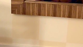 Sucking Cock in My Hotel Room