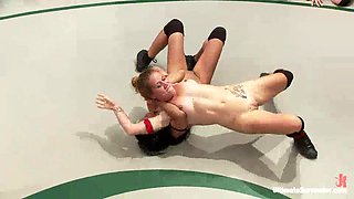 Work It Out Bitches Cat Fight On The Mat. - Kink