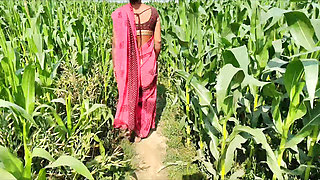 Indian Village Bhabhi Outdoor Vlog Enjoyed With Boobs Showing And Fingerings Indian Red Saree Remove Enjoyed Bhabhi Pregent