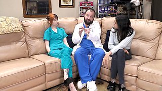 Doctor, heavy moaning, la masturbation