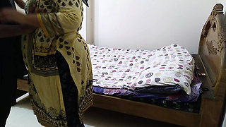 Fucked with a Condom After Signing the Marriage Papers of the Desi 19 Year Old Ex-girlfriend